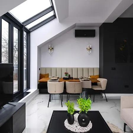 Appartamento Exquisite Penthouse: Luxe Living With Views *