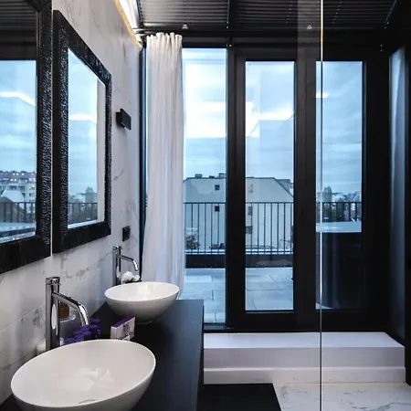 Exquisite Penthouse: Luxe Living With Views * Sofia
